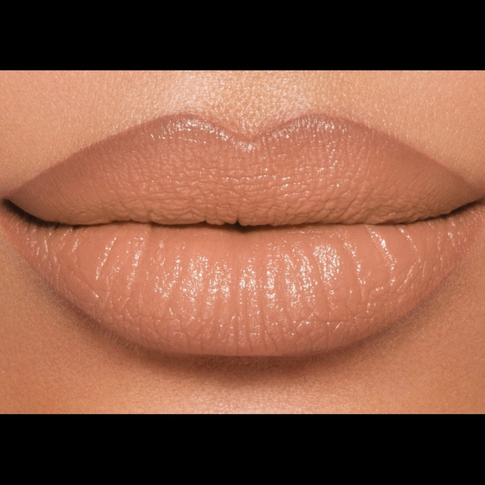 KKW Beauty Nude 2 Cream Lipstick 💄